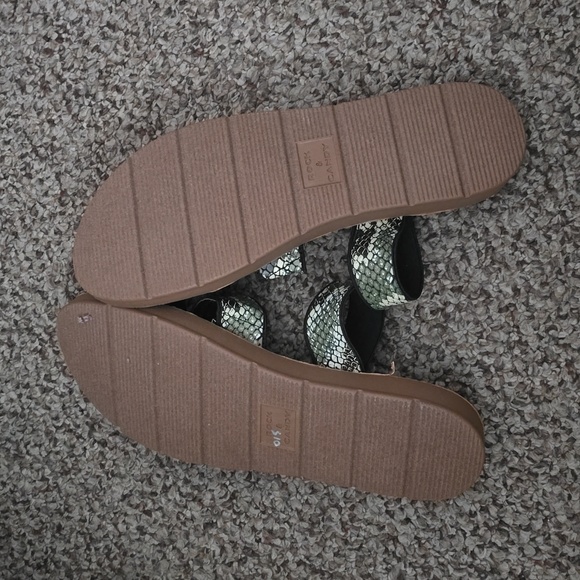 Rock and Candy 3 strap sandals ladies size 10 - Picture 4 of 4